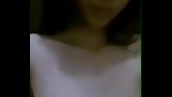 Mengintip Hasrat Di Balik Kerudung: Petualangan Erotis Di Twitter