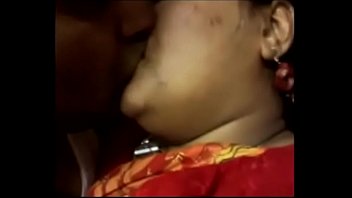 Tante Desi Yang Menggoda Dan Penuh Nafsu