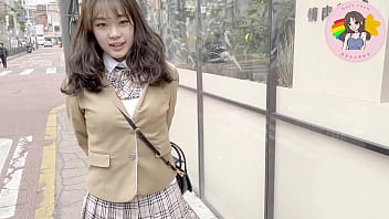 冬日激情:韓國校服下的香港慾望實踐者macy Chan