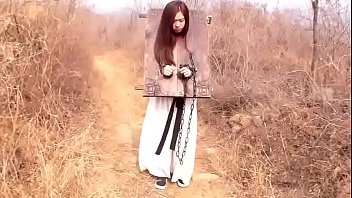 Main Di Penjara Cina