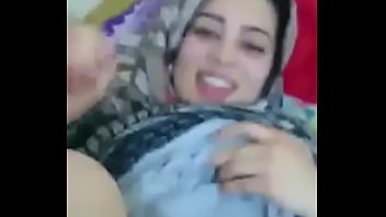 Gadis Desi Yang Menggoda Dan Penuh Nafsu