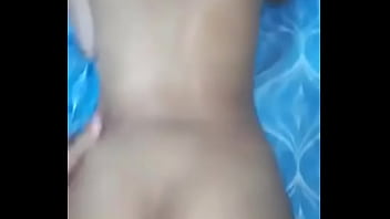 Menggunduli Memek Iparku Yang Masih Perawan