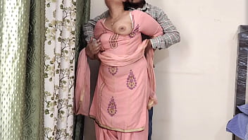 Bachche Ne Apni Behen Ko Zor Se Choda