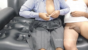 Mahasiswi Manisku, Lihatlah Betapa Basahnya Memekku Dalam Video Porno Hindi Ini