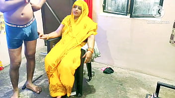 Bhabhi Priya Dikocok Habis-habisan Sama Tetangga Muda Yang Ganteng
