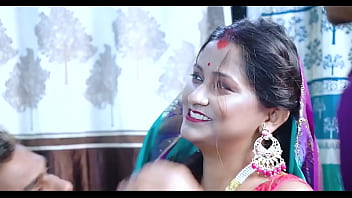 Bhabhi India Menggoda, Bercinta Lembut Dan Mesra Dengan Suami Masih Berpakaian Sari – Suara Erotis Bahasa Hindi