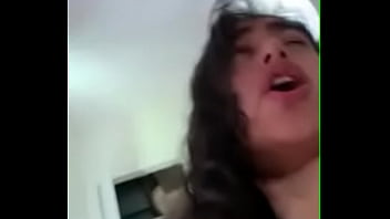 Gadis Arab Kutu Buku Ingin Ditanami Benih