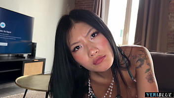 Kubergaskannya Kirim Foto Bugil, Nona Tiri Tiongkokku Yang Nakal