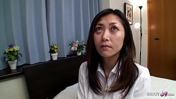 Ibu Tiri Jepang Tua Menggoda Untuk Ditiduri Dan Diberi Isi Dalam Pornografi Jav Tanpa Sensor