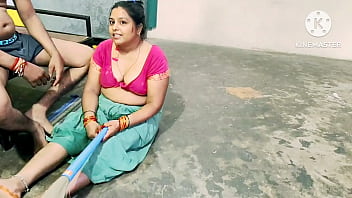 Ibu India Menggila Dengan Liarnya Memuaskan Hasrat Di Ranjang