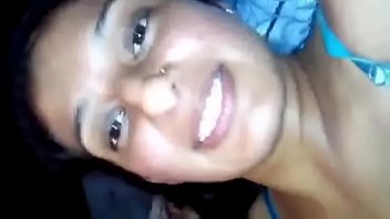 गर्म देसी लुक