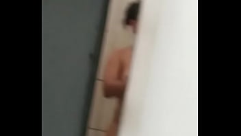 Safada Se Esfregando Todinha Na Pia