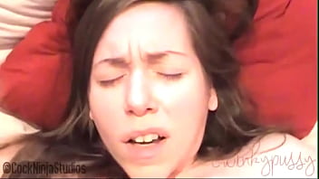 Adik Tiri Miskin Yang Tersesat Dihajar Kencang Kakak Tirinya Di Kamar Mandi – Kontol Ninja Menggila Memecah Memek Menggairahkan