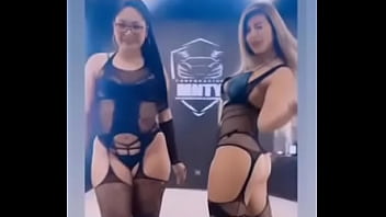 Ruth Morales Dan Aydee Coronado, Dua Gadis China Yang Menggoda