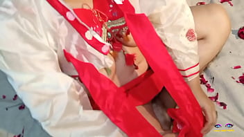 Istri Desi Selingkuh Pakai Gaun Merah Putih, Adegan Ranjang Rumahan Dengan Suara Mesum Hindi