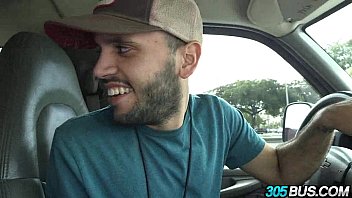 Naik Bus Sama Kalina Ryu Amatir Asia Yang Lagi Horny