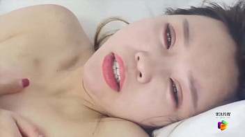 Model Cantik Diwawancara Untuk Pekerjaan Sensual