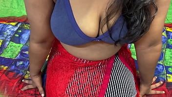 Sauteli Maa Ko Zor Se Chodkar Bistar Ki Chaddar Geeli Kar Di Aur Pura Kamra Garam Ho Gaya