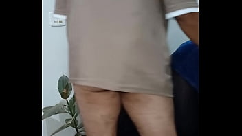 Kakak Tiriku Menghamili Aku Di Tengah Pesta Keluarga Yang Ramai