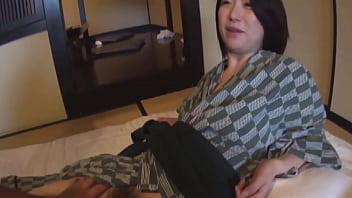 Pov Amatir Jepang Dengan Bulu Lebat Di Area Sensitif