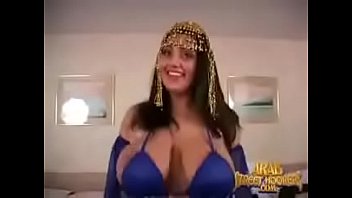 Gadis Arab Matang Yang Liar Dan Menggoda