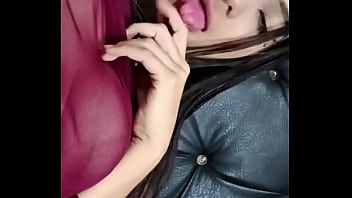 Video Panas Yulieth Gomez, Guru Jepang Montok Yang Bikin Nafsu