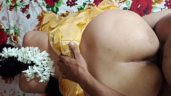 रात भर भाई को देवर समझकर चोदती रही हिंदी आवाज में