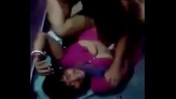 Tante Desi Yang Menggoda
