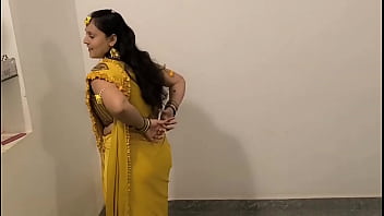 Pasangan India Bercinta Di Tengah Pesta Pernikahan