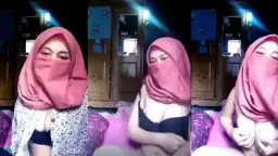 Jilbab Merah Muda Yang Menggoda Dan Membuat Nafsu Membara