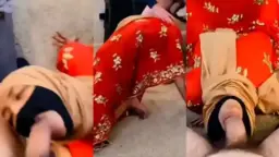 Pembantu Berhijab Mengulum Kontol Majikan Hingga Puas