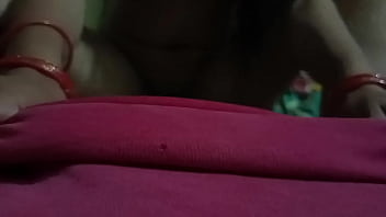 Bhabhi India Yang Nakal Menggoyang Kontol Tetangga Dan Menungganginya Dengan Ganas Hingga Memuaskan Hasrat Di Dalam