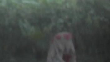 Wanita Desi Kencing Sembarangan