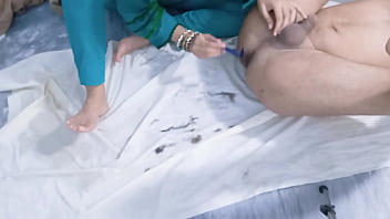 Adik Desi India Yang Montok Dengan Bulu Kemaluan Dan Lubang Pantat Yang Menggoda