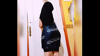 Rutin Seksi Gadis Berhijab Arab Montok Dengan Pantat Besar Menggoda (video Pertama)