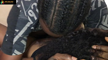 Pacar Gue Suka Ngentot Pake Mainan Sama Suami Tetangga