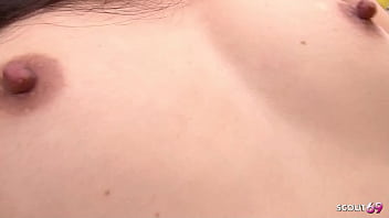 Gadis Jepang Perawan Pemalu Bercerita Tentang Pengalaman Pertama Dideflorasi Dan Dikrempikan Dalam Film Porno Jav Tanpa Sensor