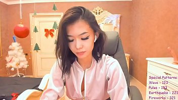 Apa Yang Akan Kau Lakukan Dengan Budak-budak Cinaku Yang Menggairahkan Ini?