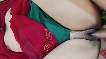 Malam Dipawali Yang Panas, Bercinta Liar Dengan Kekasih Dan Bhabhi Di Desa India Yang Erotis