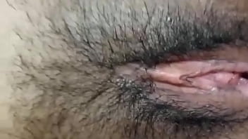 Puki Desiku Yang Bengkak Dan Besar