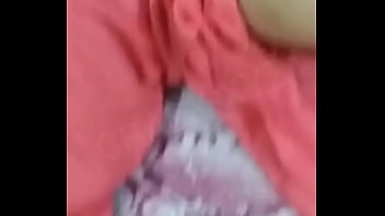 Bhabhi India Yang Baru Menikah Sedang Menunggangi Kontol Dewar