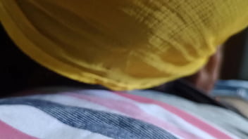 Sasur India Ngentot Habis-habisan Memek Bahunya Yang Masih Perawan Dengan Dalih Mengobati Rasa Sakit