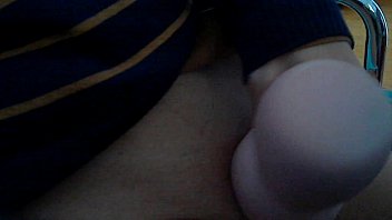 Cowok Asia Cina Ngentot Sendiri Di Depan Webcam