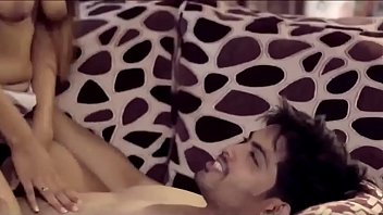 Tete Putih Bhabhi Desi Digencet Habis-habisan Sama Adik Ipar