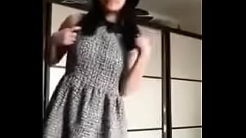 Gadis Tionghoa Menggoda Di Depan Kamera Dengan Penuh Gairah