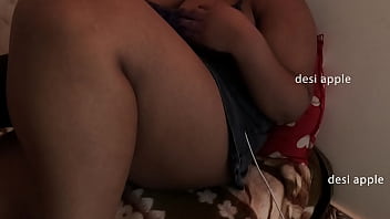 Gadis India Seksi Yang Bikin Geger