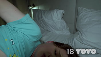 Kakak Tiriku Menghamili Aku Usai Keluar Klub Malam