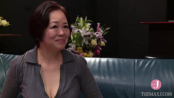 Pemerkosaan Perdana Istri Empat Puluh Tahun Yang Masih Perawan Dan Polos, Akiko Nishina