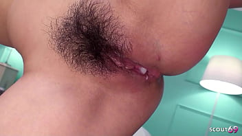 Adik Tiri Jepang Dihajar Ganas Teman Sekelasnya, Kontolnya Sampai Menyemburkan Sperma Kental Ke Dalam Memeknya Yang Basah