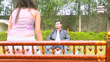 Tete Montok Bhabhi Menggoda Di Malam Pertama – Video Panas Baru!!